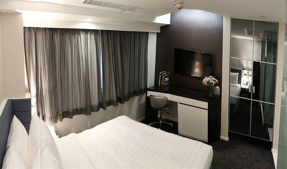 Отель The Figo 4*